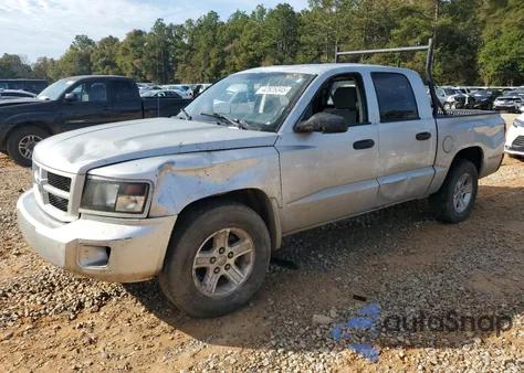 2011 Dodge Dakota Slt z USA, uszkodzony, nr VIN 1D7RE3GK4BS577435